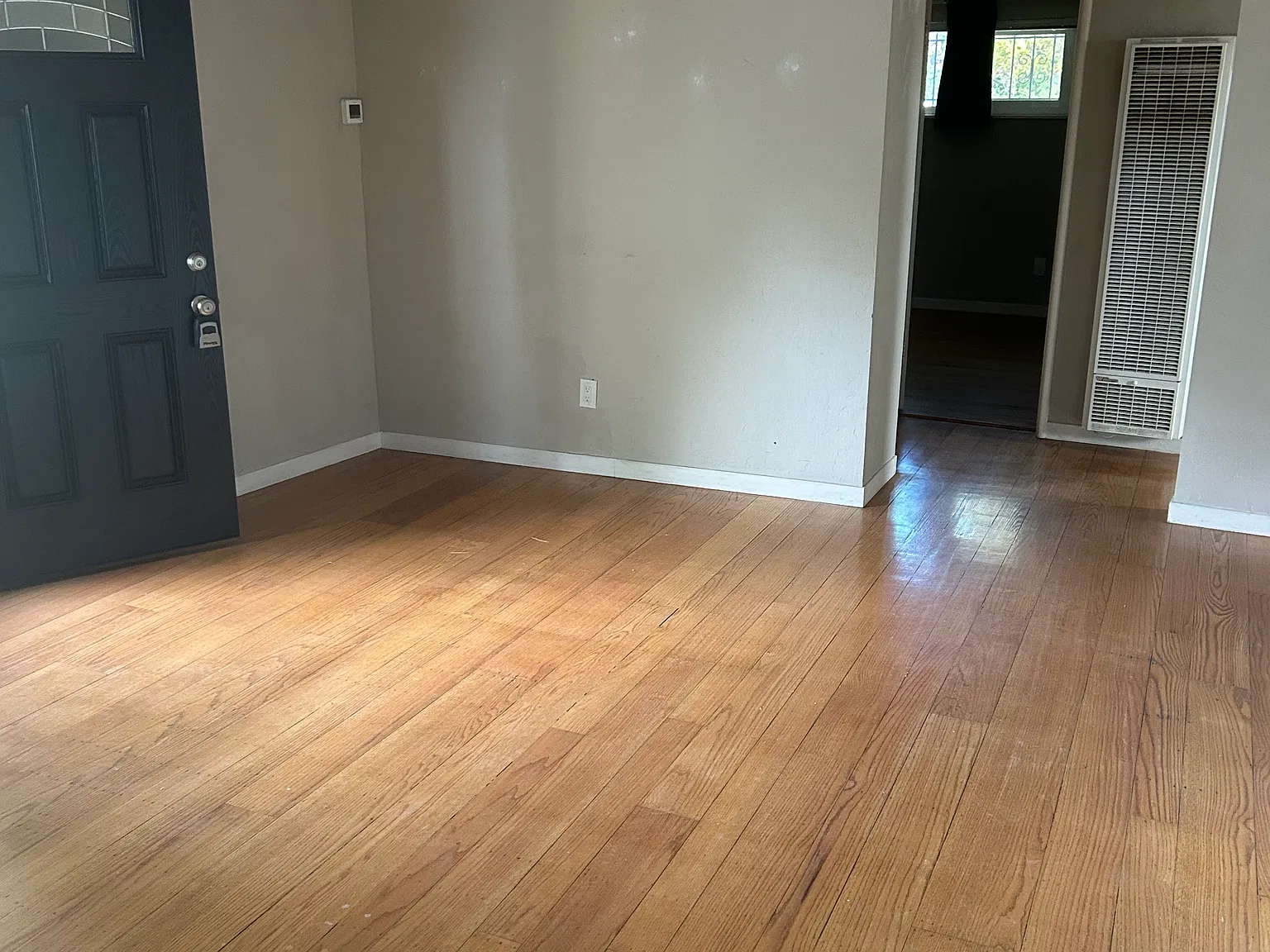 2 bed, 850 sqft, $2,850 — Photo 3