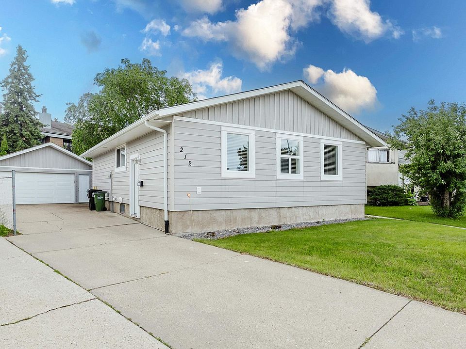 1st image of 212 Homestead Cres NW