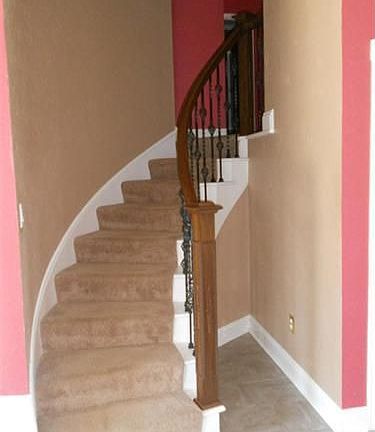 3rd image of 33345 Rockford Dr