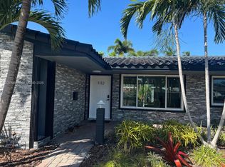 1112 N 13th Ave, Hollywood, FL 33019