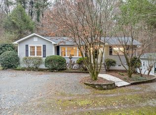 28 Old Highway 5 N, Ellijay, GA 30540