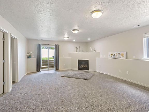 2nd image of 4116 W Juniper Hills Dr