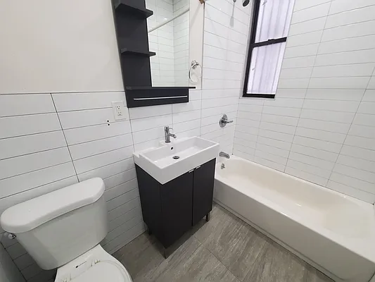 Rented by Compass | media 13