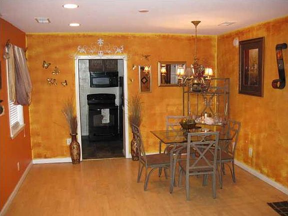 4th image of 7626 E Oakridge Cir