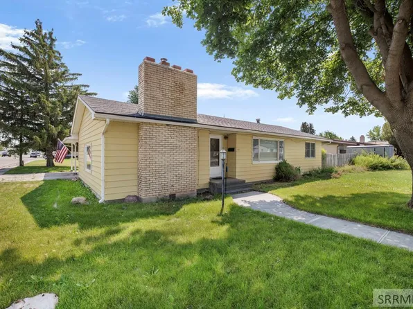 425 Horrocks Dr, Blackfoot, ID 83221