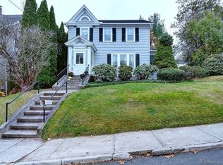24 New St, Naugatuck, CT 06770