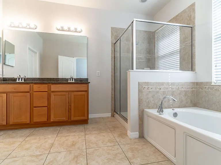 2600 Deansgate Ct — Photo 28
