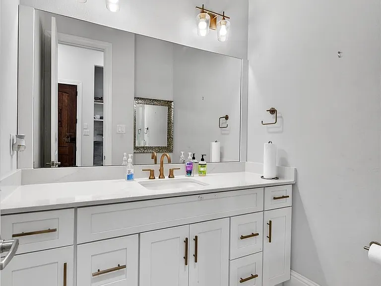 4744 Aftonshire Dr — Photo 14