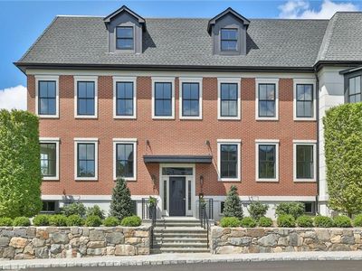 156 Bedford #1, Armonk, NY, 10504
