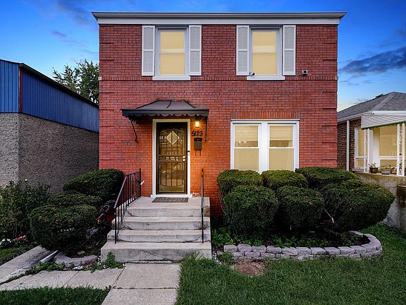 4th image of 5123 S Avers Ave