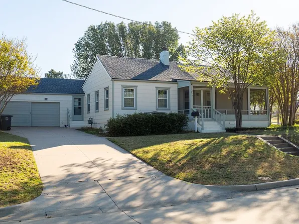 125 Waverly Dr, Tulsa, OK 74104