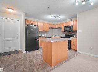 Clareview Junction, Edmonton, AB T5Y 0E5