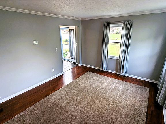5th image of 2312 Demi Dr