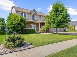 1412 Aspen Dr, Washington, IL