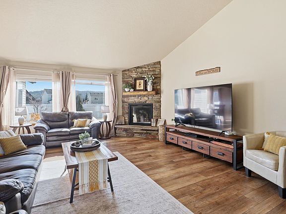 4th image of 3809 S Morrow Ln