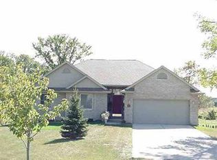 9461 W Hill Rd, Swartz Creek, MI 48473