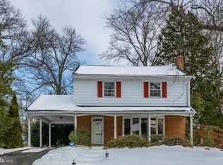 8511 Camden St, Alexandria, VA