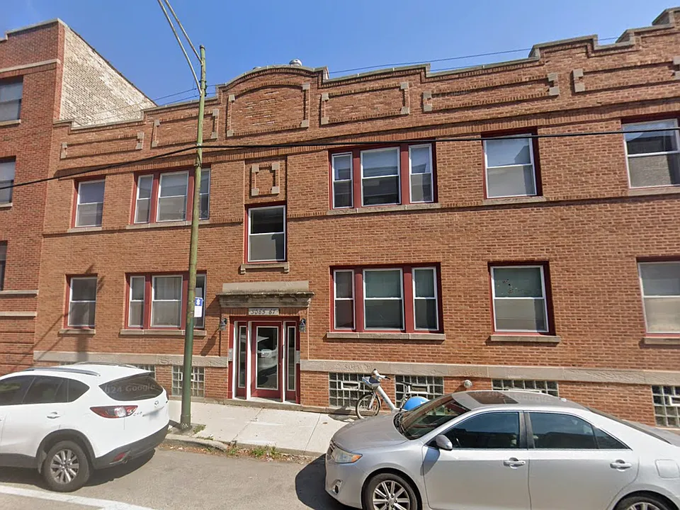 3067 N Clybourn Ave #1F