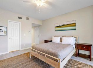 11842 Pebblewood Dr APT 102, Wellington, FL 33414