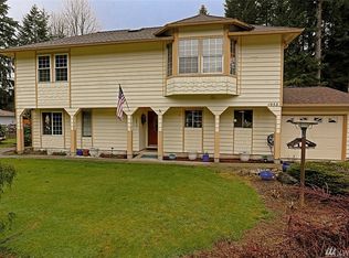 1955 SE Hillwood Ln, Pt Orchard, WA 98367