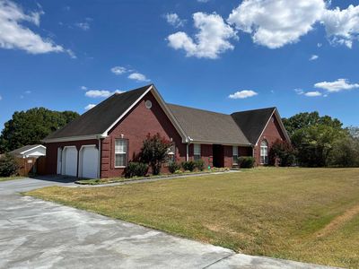 688 Oakview Cir, Killen, AL, 35645