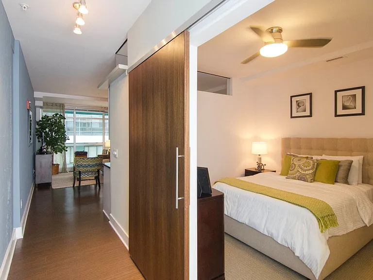 One-bedroom (staged)