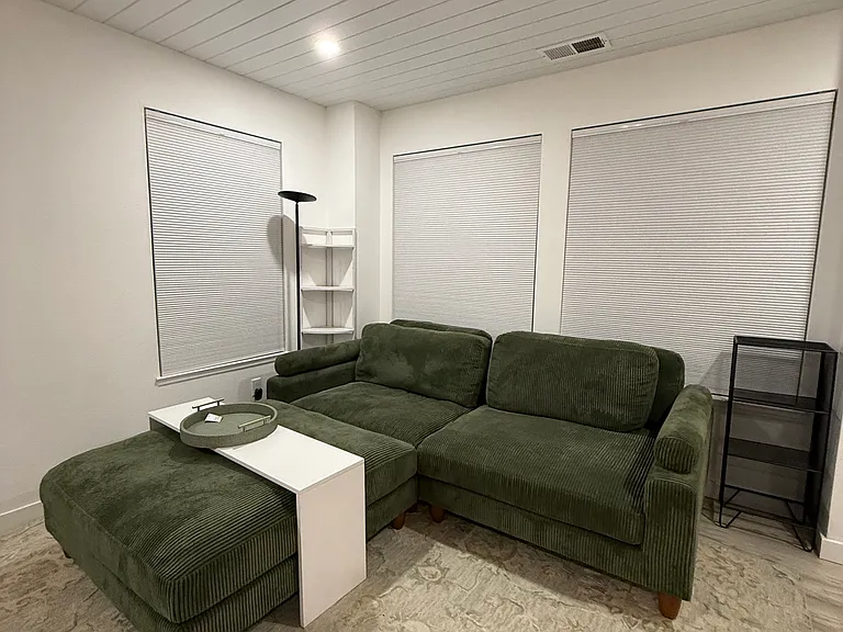 Devonwood — Photo 1