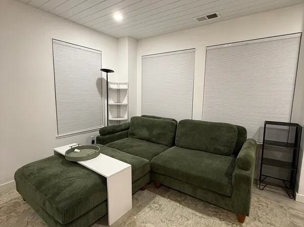 (undisclosed Address), Hercules, CA 94547
