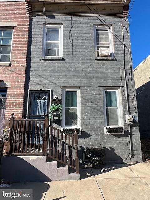1st image of 2020 N Darien St