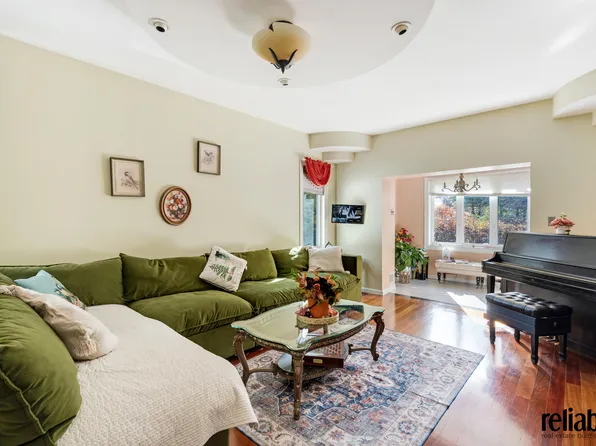 849 73rd Street image 3 of 22