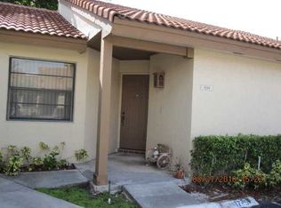6213 NW 171st St, Hialeah, FL 33015
