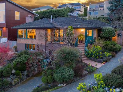 2659 38th Ave W, Seattle, WA, 98199