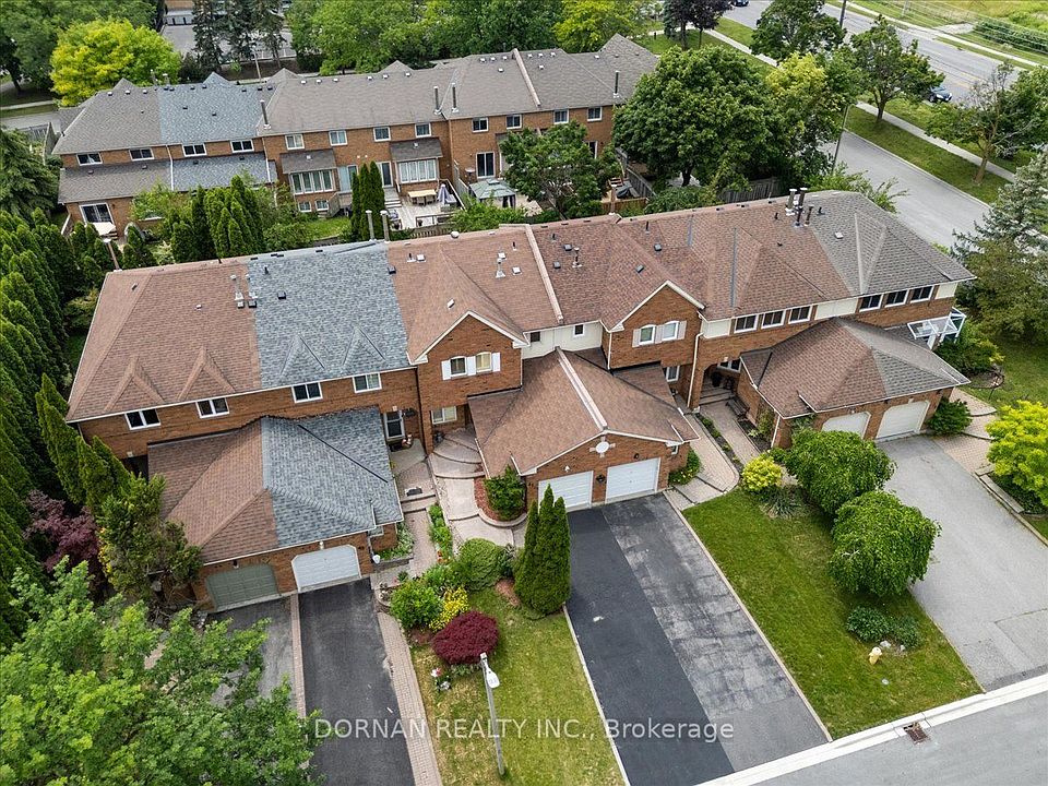 1st image of 41 Davies Cres