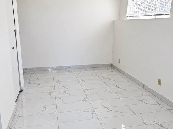 4 bedroom rental in Vancouver — photo 11