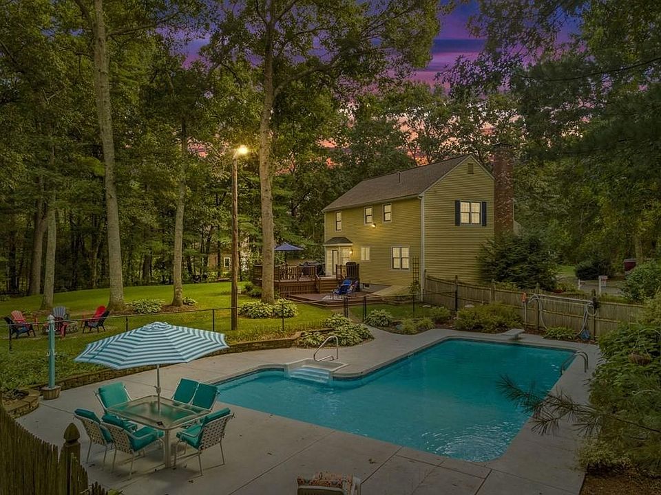 1st image of 126 Joanne Dr