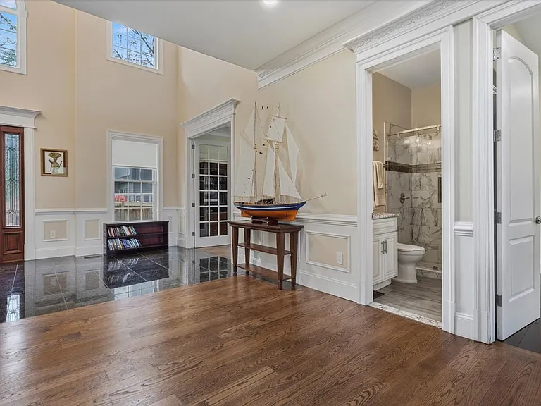 12107 Glen Mill Rd — Photo 24