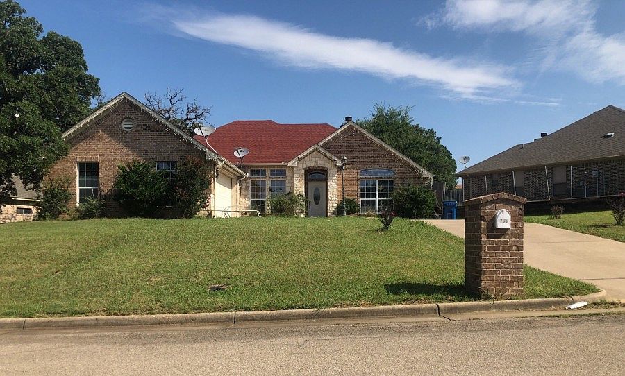 1st image of 708 John Thomas Dr