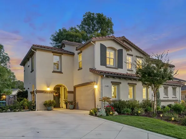 15840 Piazza Way, Morgan Hill, CA 95037