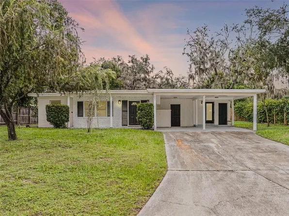 404 Courtney Dr, Temple Terrace, FL 33617