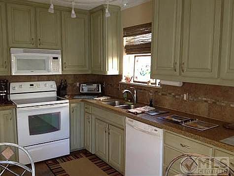 4th image of 7912 Bal Harbour Ct