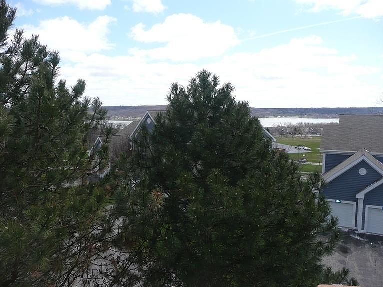 1st image of 1085 Lakeland Dr