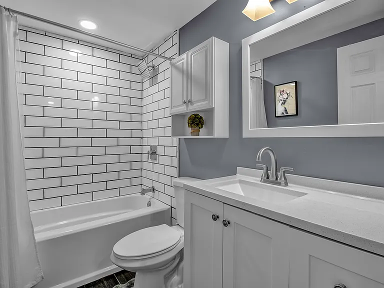 2719 Oppenheim Ct #4 — Photo 9