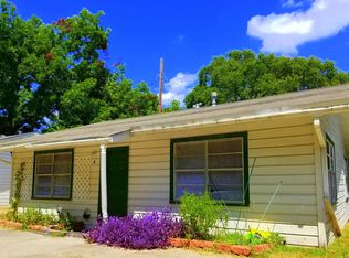 119 Louis Davis Dr #D, Huntsville, TX 77320