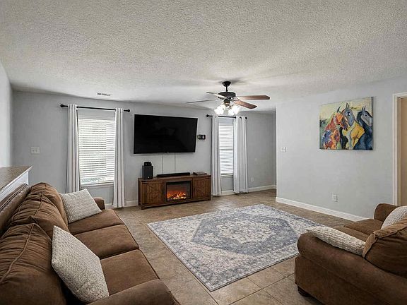 5th image of 12014 Chelsea Elm Ct