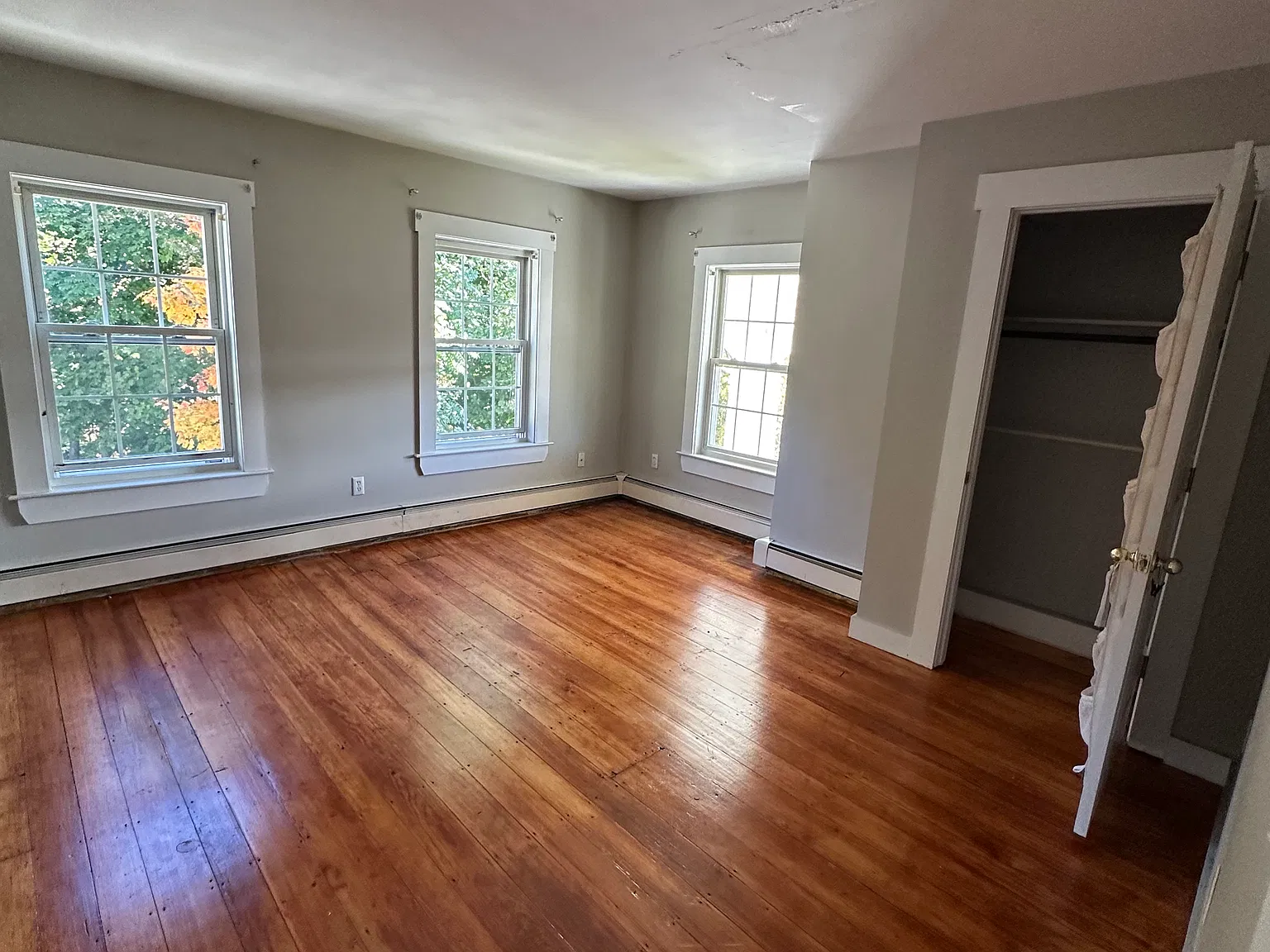 1 bed, $1,400 — Photo 2