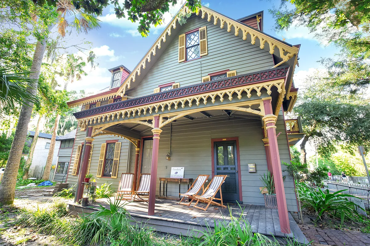 Building Photo - 232 Saint George St #A