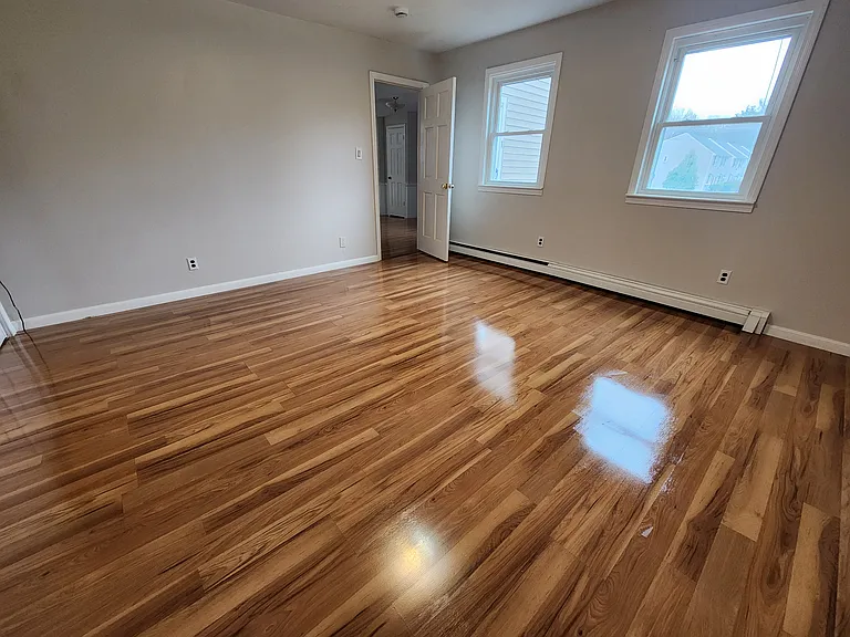 818 Bedford St #1 — Photo 6