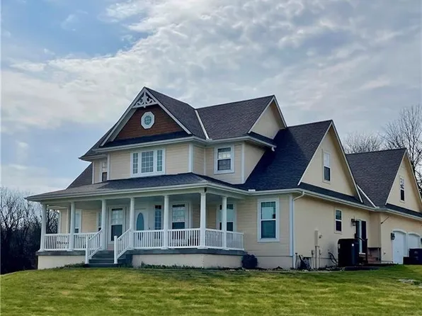 26103 E 203rd St, Pleasant Hill, MO 64080