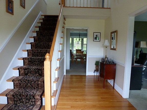 4th image of 4080 Keswick Dr