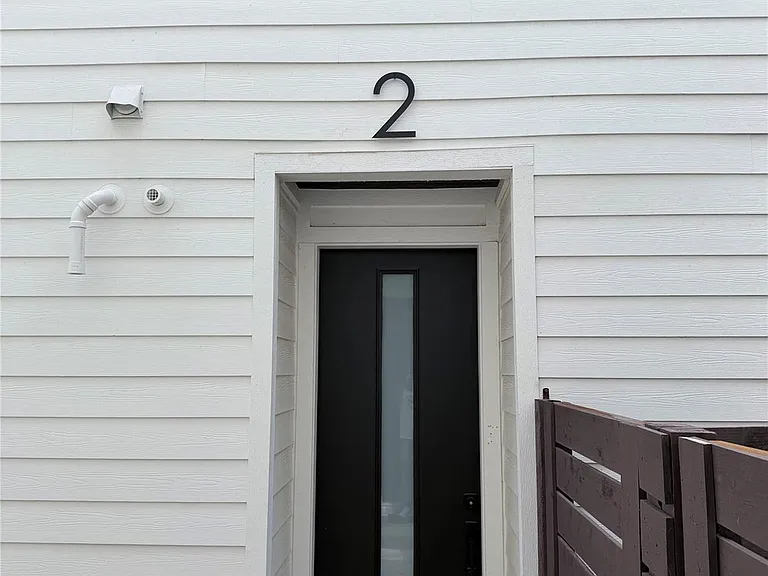 1417 Kramer Ln #2 — Photo 27